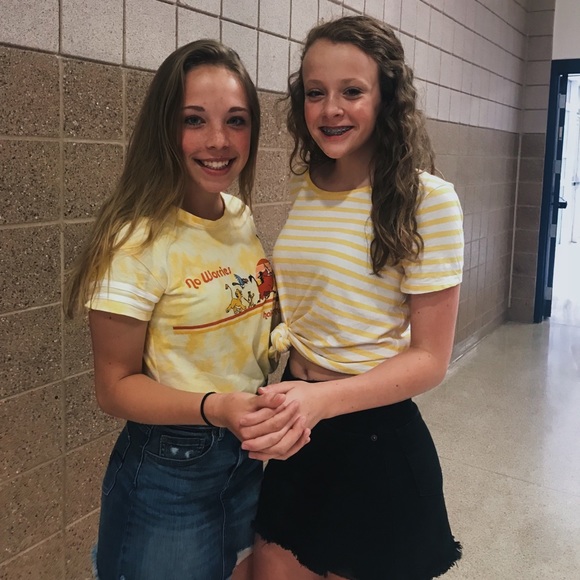 Meet your Posher, Stella - Picture 1 of 3